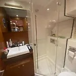 船屋 Luxueux Bateau A Quai 萨里索伦札拉