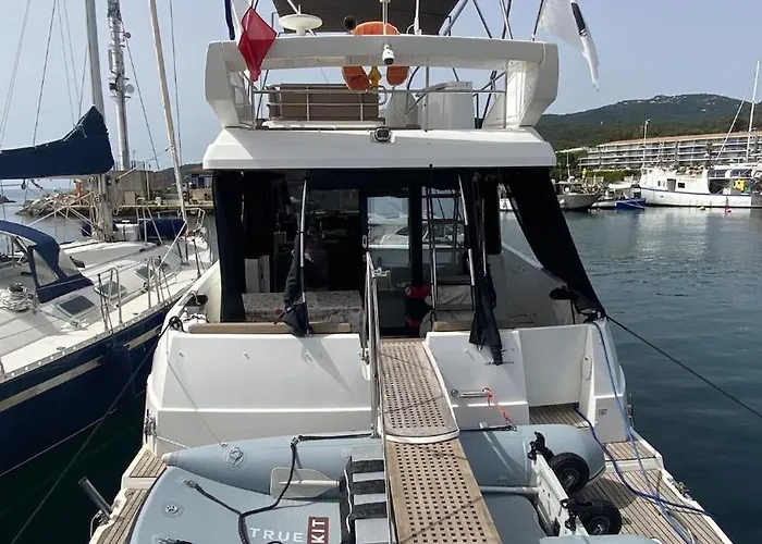 Tekne Luxueux Bateau A Quai *